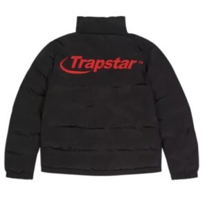 The Art of Urban Elegance: Mastering Style with Trap Star Hoodies