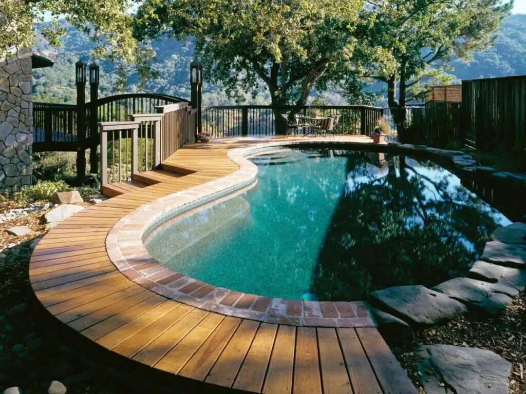  pool deck repair contractor