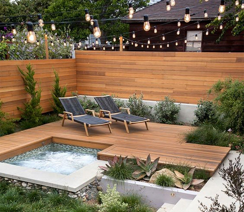 Small Backyard Deck Designs