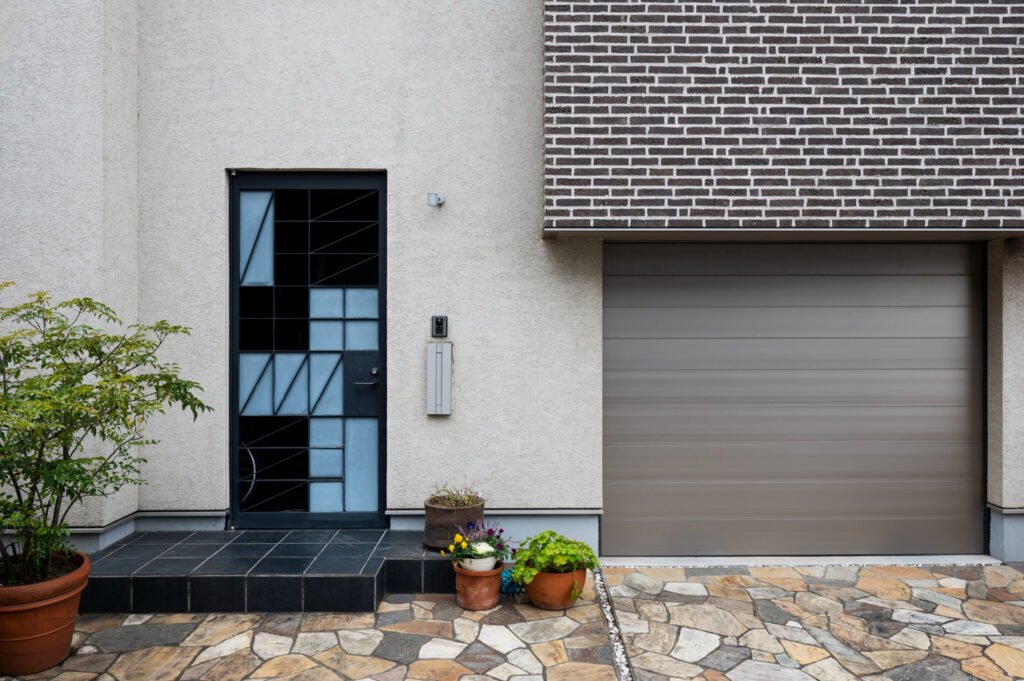 Garage door repair