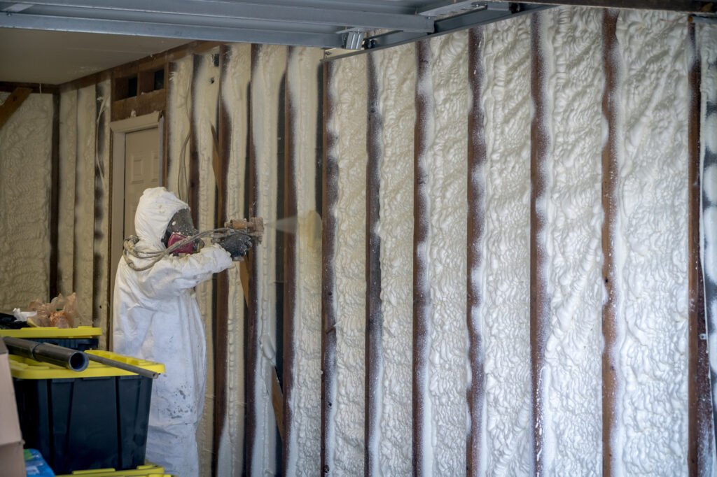 Blown-in insulation services