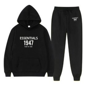 Essential hoodie